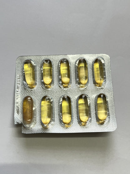 Castrolax Castor Oil Capsules - Natural Ayurvedic Laxative for Constipation Relief (700mg)